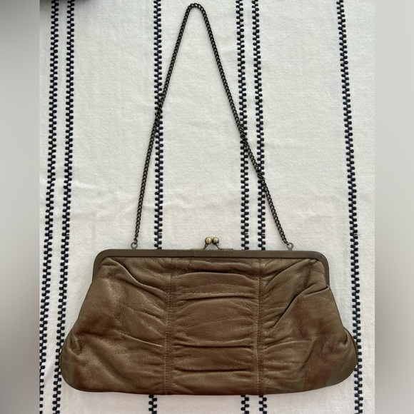 🌶️ Hobo International Bronze Leather clutch. - Picture 4 of 10